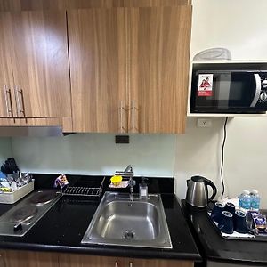Modern And Cozy Suite At Shore Residences